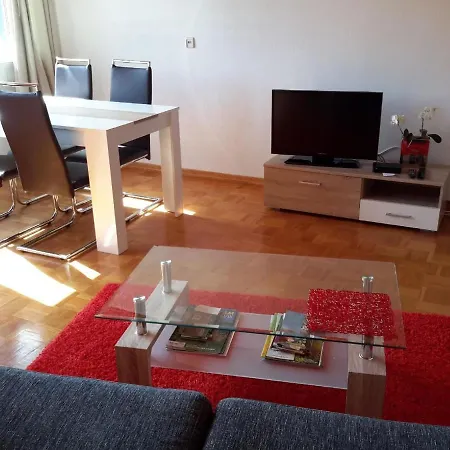 Apartment Ferienwohnung Fur 2 Personen Ca 65 M In Birresborn, Rheinland-pfalz Naturpark Vulkaneifel *